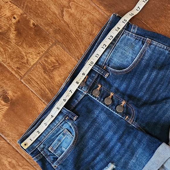 Old Navy Jean Short Bundle - Picture 12 of 14